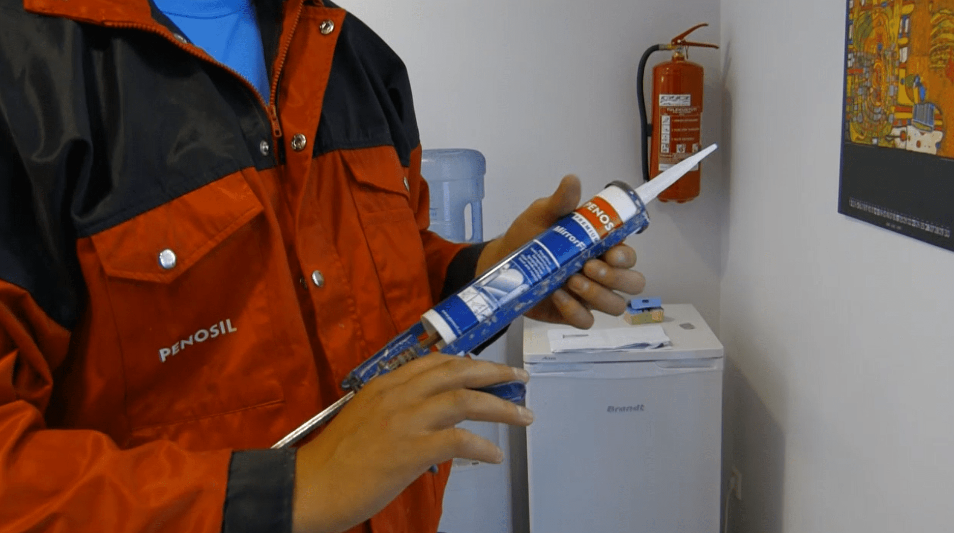 Play video: How to cover joints between walls?