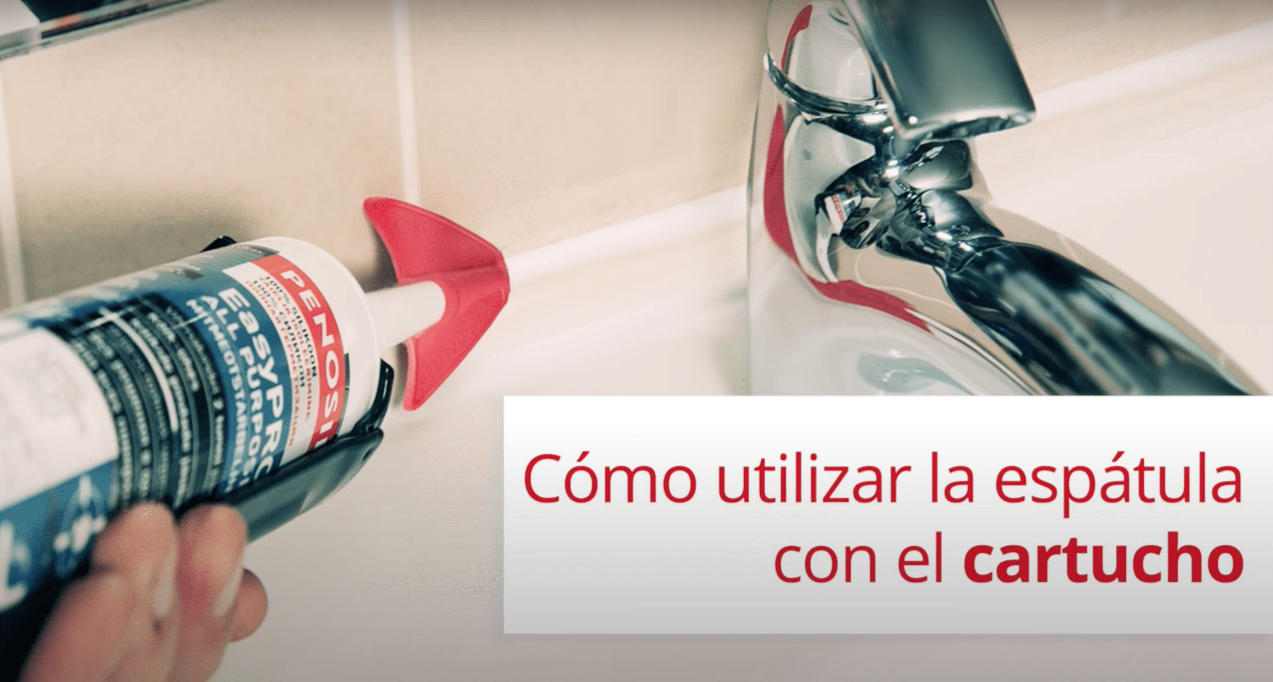 Play video: Cómo aplicar silicona con espátula