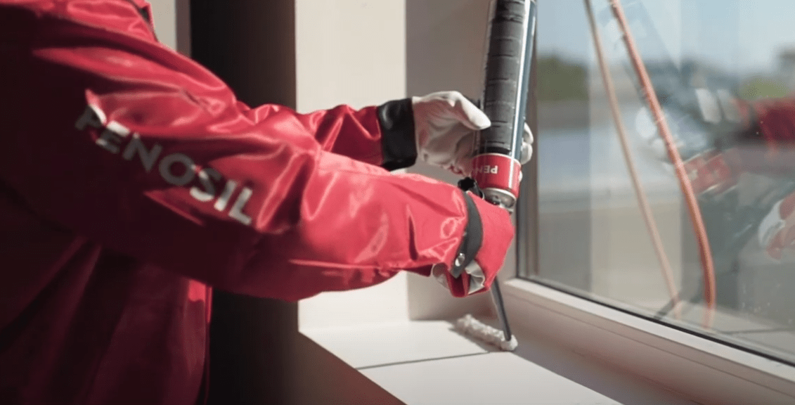 Play video: Как заменить клей-пеной раствор и шурупы?