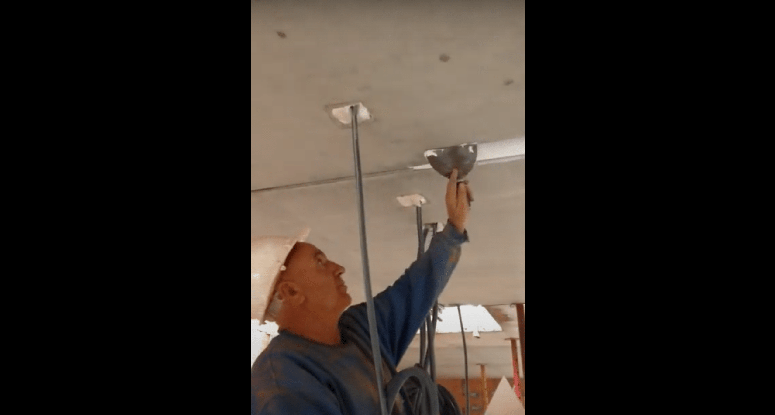 Play video: Comment effectuer un joint de prédalle? – PENOSIL Prefaseal