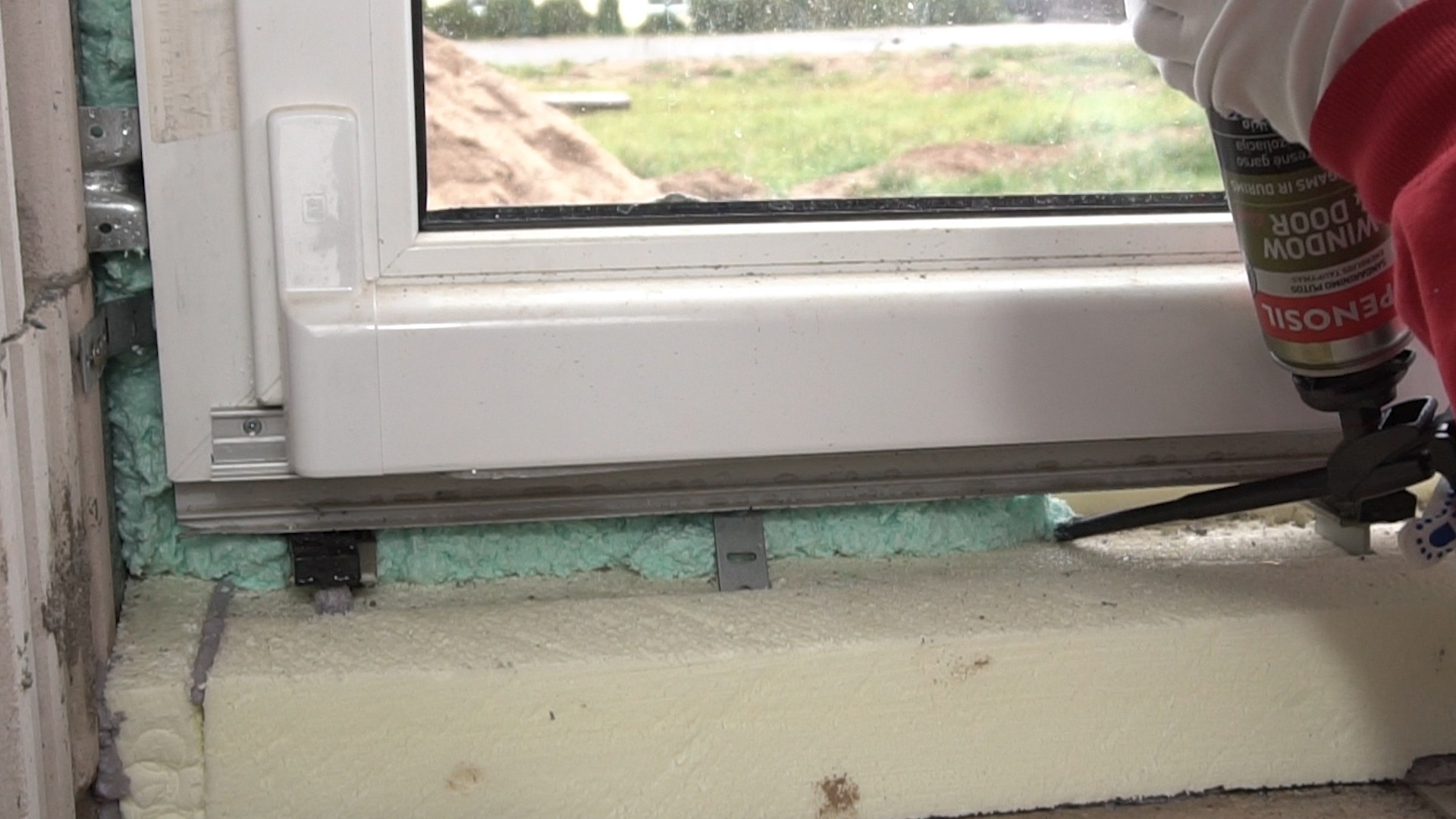 Play video: Kaip sandarinti langus Penosil Window&Door Elastic statybinėmis putomis?