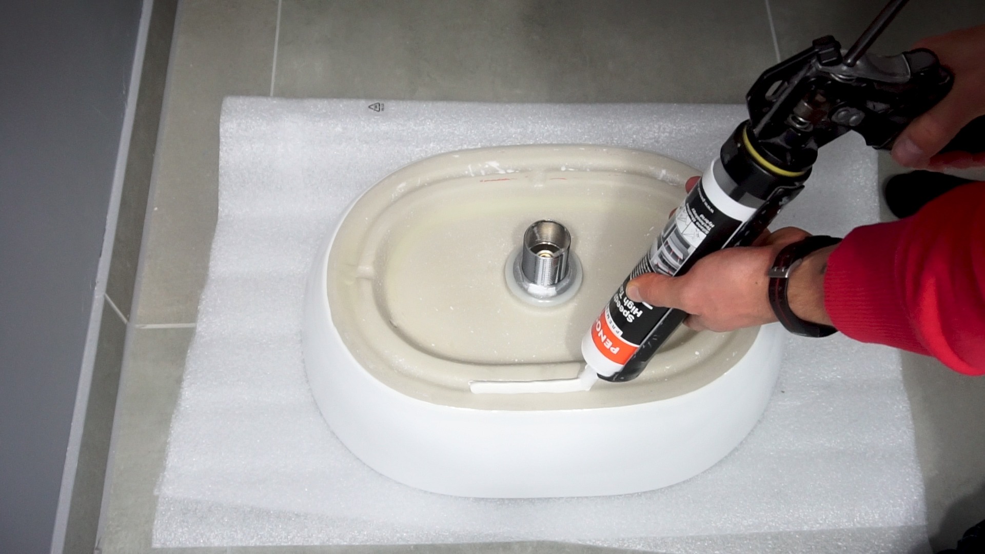 Play video: Penosil Premium SpeedFix High Tack 707 klijų savybės