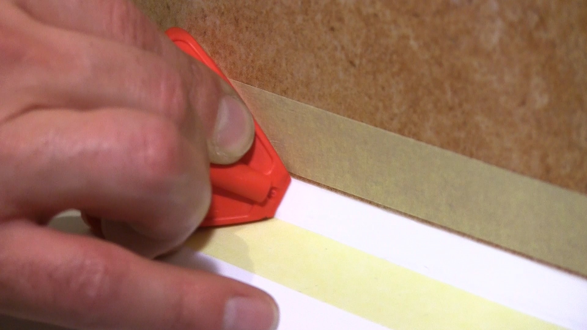 Play video: Kaip panaikinti pelėsį vonioje su Penosil StopFungi?