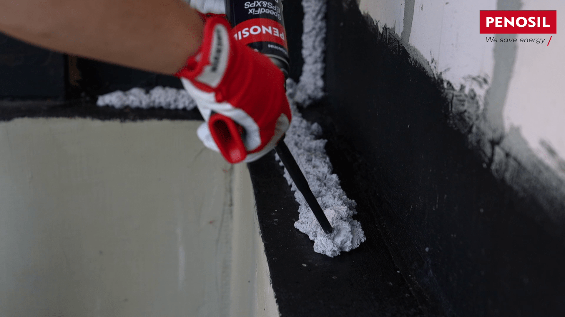 Play video: EPS, XPS klijavimas su Penosil SpeedFix EPS&XPS 878 klijuojančiomis putomis