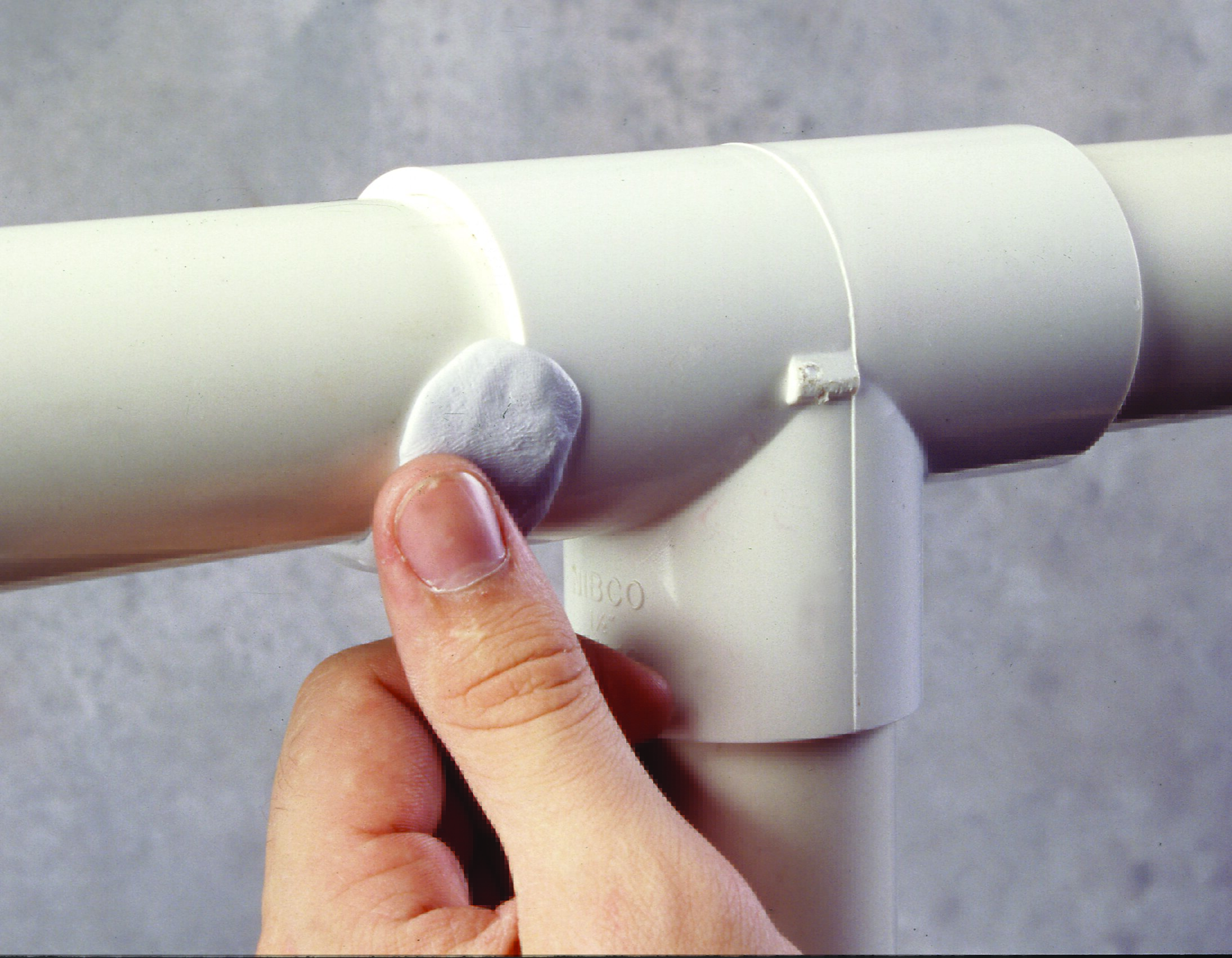 EpoxyFix Plastic 540 gallery image