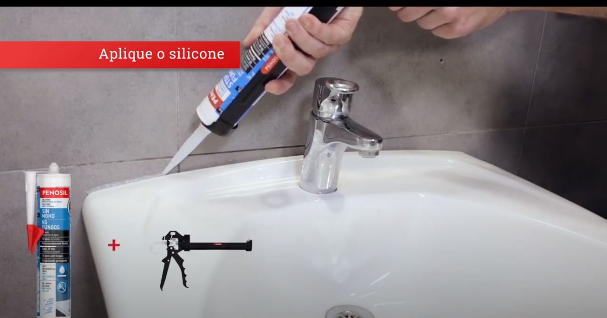 Play video: Como renovar as juntas da sua casa de banho de uma forma simples com Penosil No Fungos