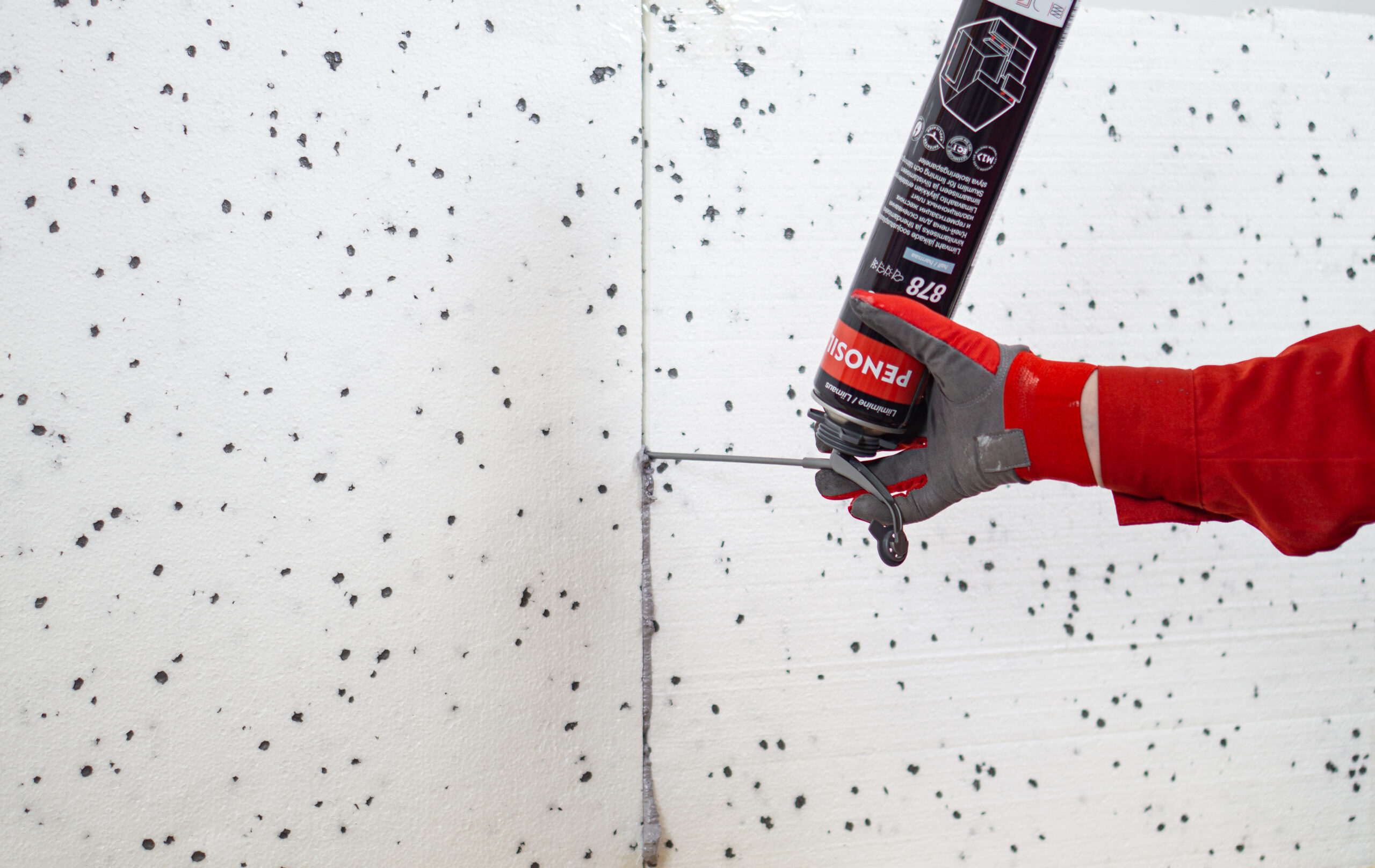 Play video: How to use Penosil EasyGun foam applicator